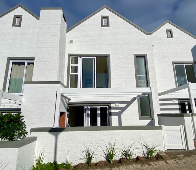 3 Bedroom Property for Sale in Gevonden Estate Western Cape